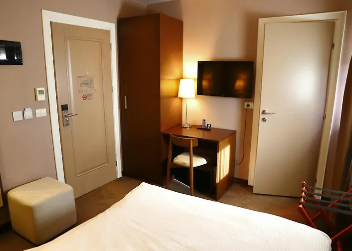 Mondial Hotel